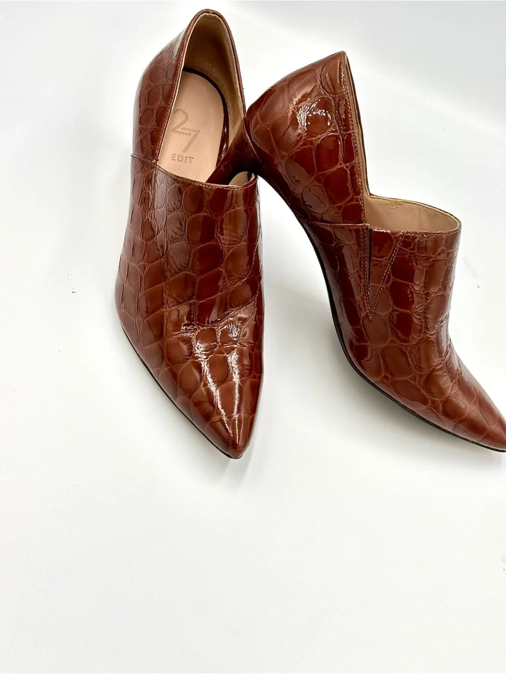 27 EDIT Fanfare Brown Croco Pointed Toe Kitten Heel Pumps Women’s 7 M